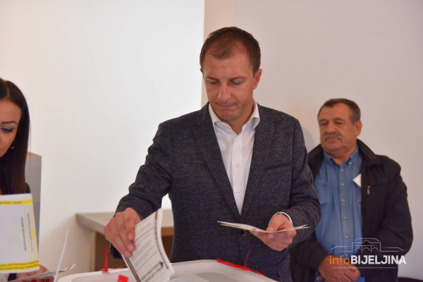 Ćorić: Kao narodni poslanik ću se zalagati za bolji život u gradu