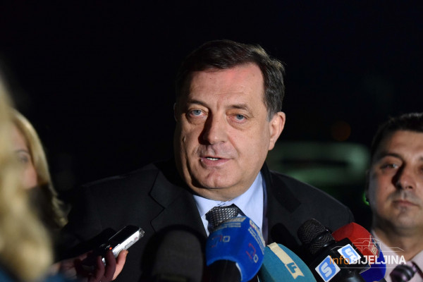 Nove prijetnje Miloradu Dodiku i njegovoj porodici