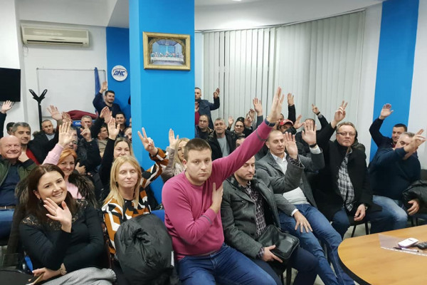 Članovi GO DNS-a Bijeljina jednoglasno istupili iz ove stranke