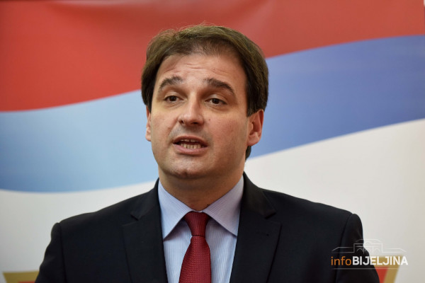 Govedarica: Nisu postojali uslovi da se održi Skupština SDS-a