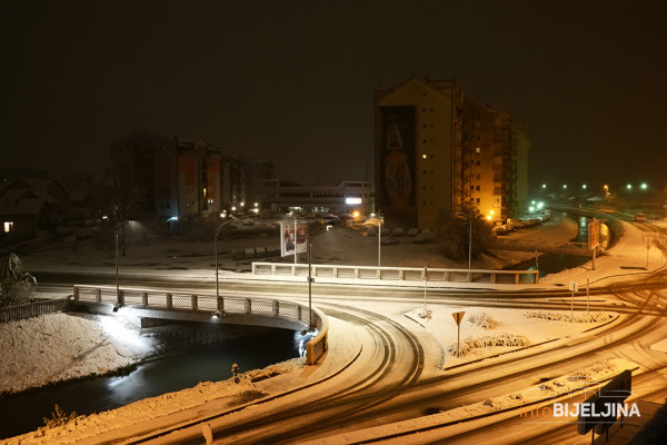 Bijeljina – Na čišćenju snijega angažovana sva mehanizacija