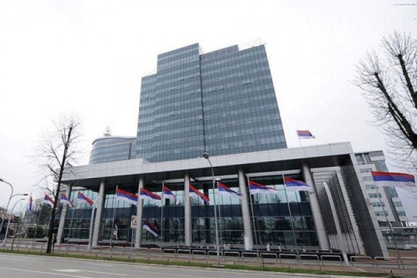 Hoće li pred Vladom Republike Srpske proći inicijativa o zabrani rada nedjeljom?