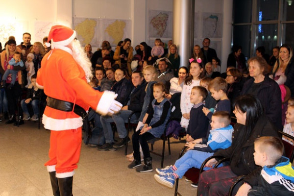 Svečanost za djecu zarobljenih i poginulih, te nestalih u Bijeljini