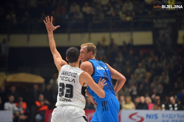 Partizan želi da se revanšira Monaku