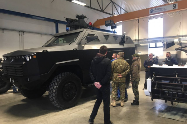 Komandant Eufora posjetio pogone fabrike Tehničkog remonta Bratunac