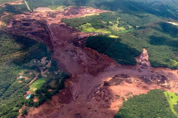 Pukla brana u Brazilu: Najmanje 200 nestalih, strah od širenja toksičkog otpada