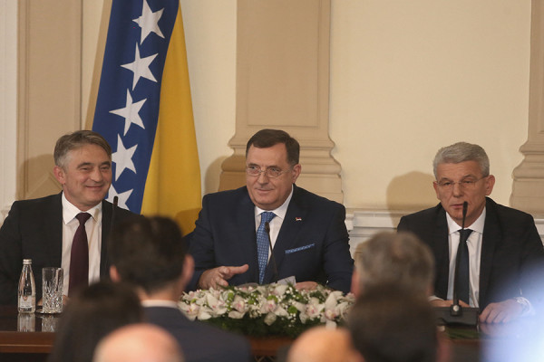 Imovinski kartoni članova Predsjedništva BiH