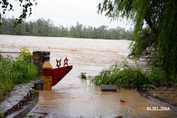 Bijeljina: Vodostaji Save i Drine u znatnom porastu, upozorenje na maksimalnu pripravnost