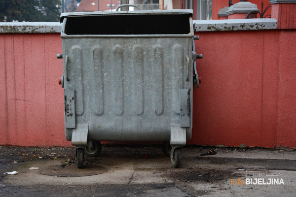 Još jedan udar na džep građana, poskupljuje odvoz smeća