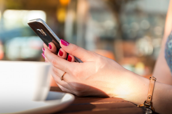 Građani BiH potrošili 230 miliona na kupovinu mobilnih telefona