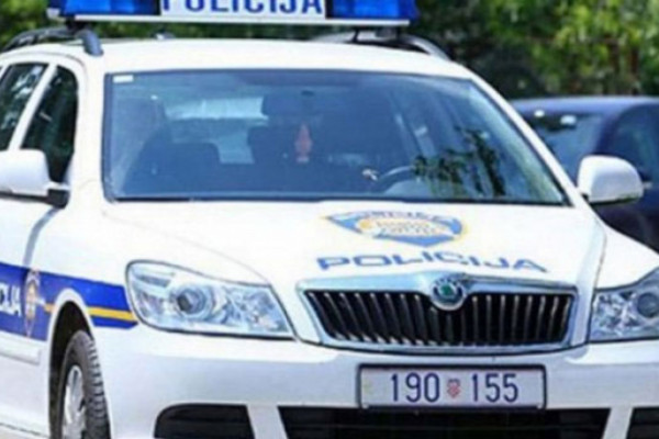 Hrvatski policajci pijani prijetili Srbima: “Zapalićemo vam grad”