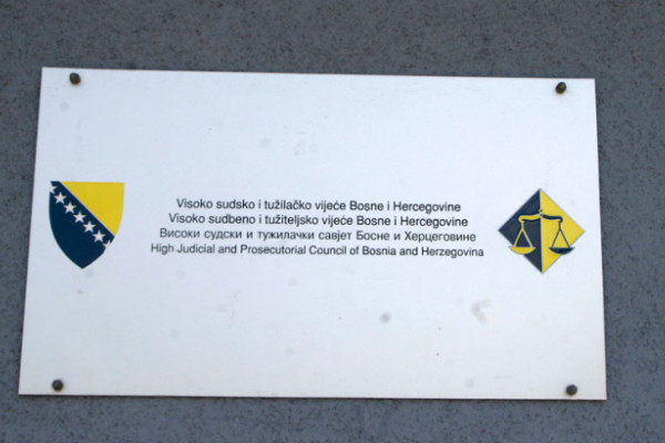 Imovina i pokloni pod većom lupom