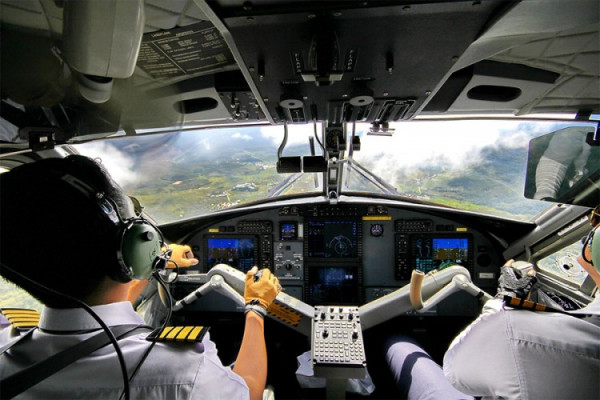 Lažni pilot uhvaćen poslije 20 godina letenja