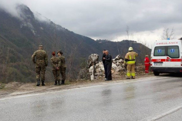 Bol i tuga za stradalim koleginicama iz OŠ ,,Kovačići" ne jenjava