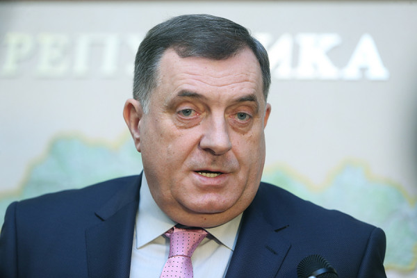 Dodik: Potrebna puna istina umjesto interpretacije događaja u Srebrenici