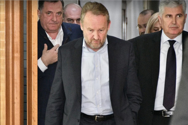 Dodik, Čović i Izetbegović podijelili resore