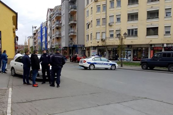 Nakon dojave o bombi zatvorena ulica u Novom Sadu