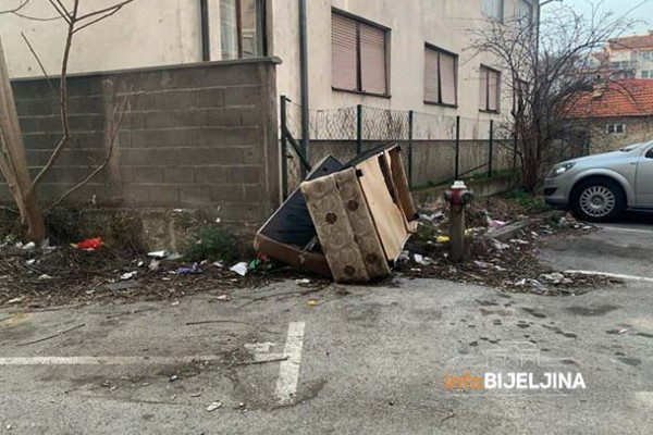Bijeljina: Naredne sedmice iskoristite priliku za odvoz kabastog otpada