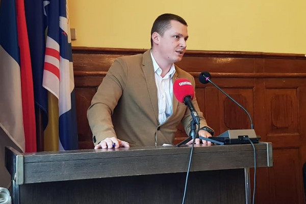 Đurđević: Za plate i ostala primanja zaposlenih u gradskoj upravi ide čak 14 miliona KM