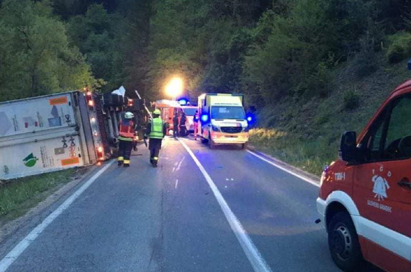 Državljanin BiH poginuo jutros u Sloveniji za volanom kamiona