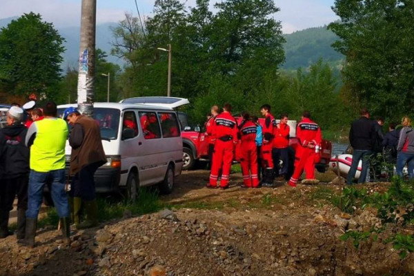 Mališanu iz Žepča ni traga ni glasa - Spasioci ne odustaju od potrage