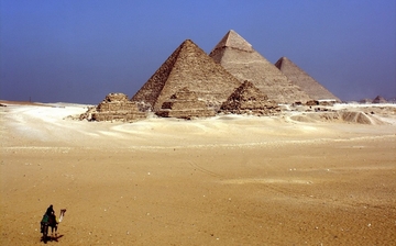 Video koji će vas sprovesti kroz drevni Egipat: Ovako su izgledale piramide u Gizi