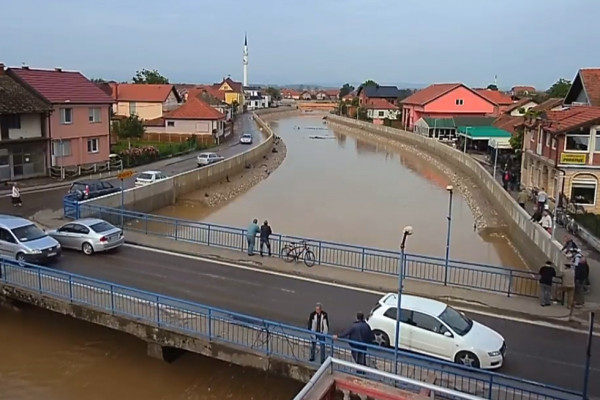 Rijeka Janja se povukla, situacija se stabilizuje