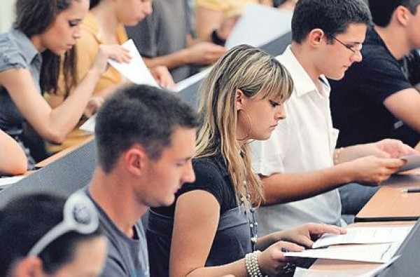 Najstariji student u RS gazi sedmu deceniju