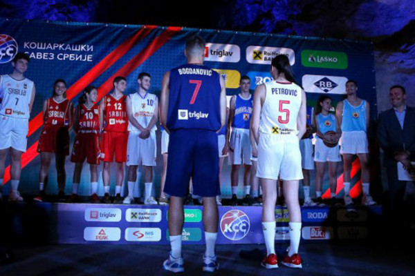 Srbija ponovo u plavom! Novi dresovi košarkaške reprezentacije /FOTO/
