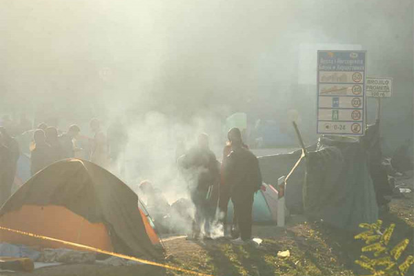 Dok razvijene zemlje dižu zidove, migranti NASELJAVAJU BiH