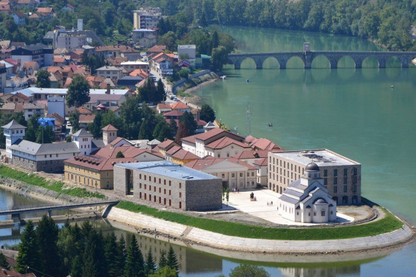 Konferencija posvećena savremenom romanu