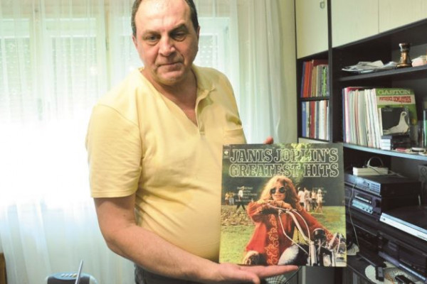 Bijeljinac Dževad Hadžić, kolekcionar gramofonskih ploča