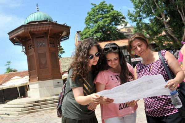Više od 280 hiljada turista bilo u maju: U BiH se najduže zadržavaju turisti iz Južne Afrike