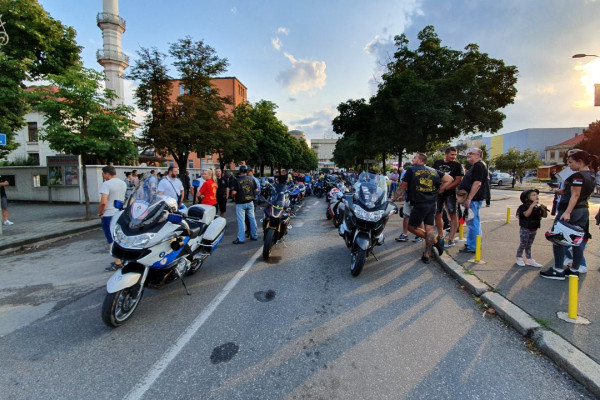 BIKE FEST Bijeljina 2019: Posjetioci uživali uz motore i dobru muziku /VIDEO/