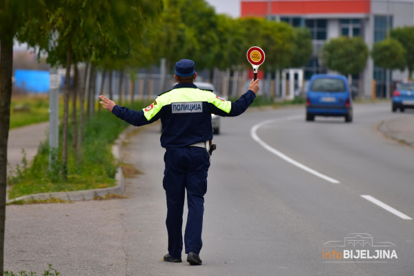 Svaki drugi kontrolisani vozač u RS prekoračio brzinu