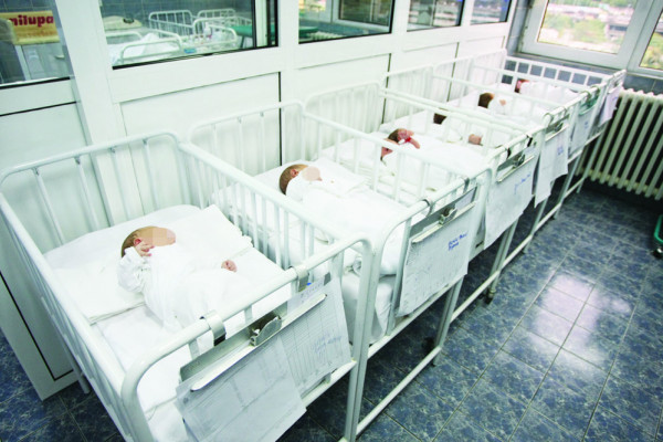 Bejbi bum u Srpskoj, rođeno 40 beba