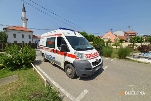 JOŠ JEDNA TRAGEDIJA NA BIJELJINSKIM PUTEVIMA Preminula žena nakon sudara na Pavlović putu