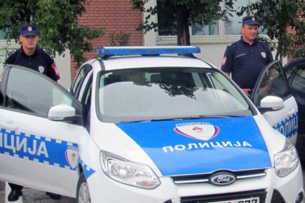 Detalji pokušaja otmice u Banjaluci: Preplašena djevojčica pobjegla u ambulantu od misteriozne žene