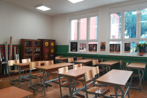 U većem dijelu BiH iz godine u godinu SVE MANJE upisanih prvačića