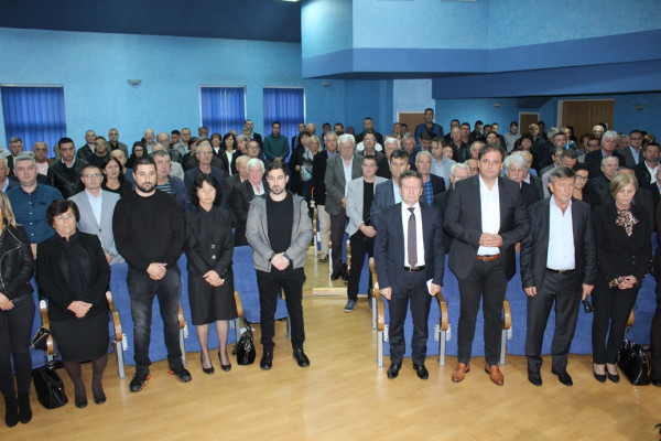 Od Stjepanovića se oprostili porodica, prijatelji i kolege