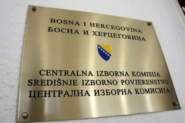 Za devet godina izbrisane 162 političke partije u BiH