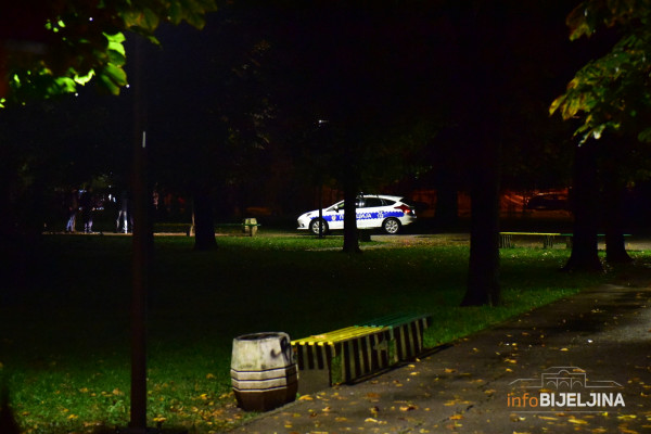 Bijeljina: Policija blokirala gradski park