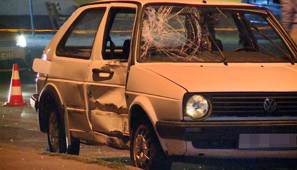 U sudaru sa golfom povrijeđen motociklista /FOTO/