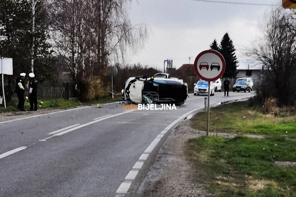 Saobraćajna nezgoda u Janji /FOTO/