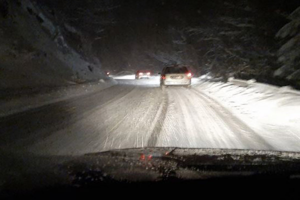 ZIMA POKAZALA ZUBE Na ovim dionicama su SNJEŽNI NANOSI