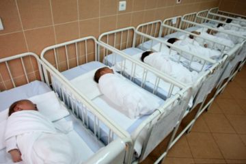 Lijepe vijesti iz porodilišta, ROĐENO 35 BEBA u Srpskoj