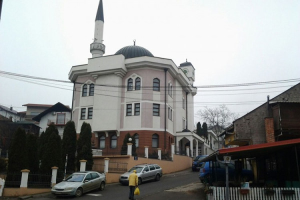 Marokanac provalio u džamiju u Doboju