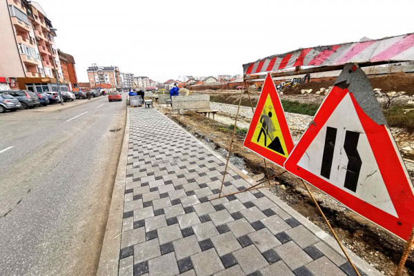 KANAL DAŠNICA DOBIJA NOVO RUHO Finalni radovi na uređenju pješačke staze /FOTO/