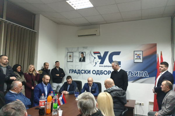 Posjeta Petkovića i Radovića Gradskom odboru Ujedinjene Srpske u Bijeljini /FOTO/