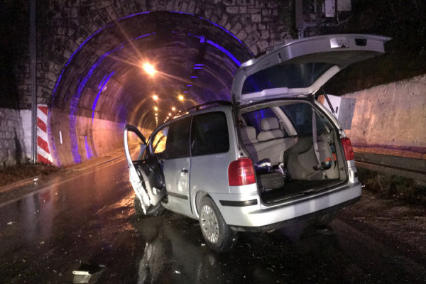 JEZIVE SCENE KOD TUNELA U teškoj nesreći kod Jablanice ima povrijeđenih